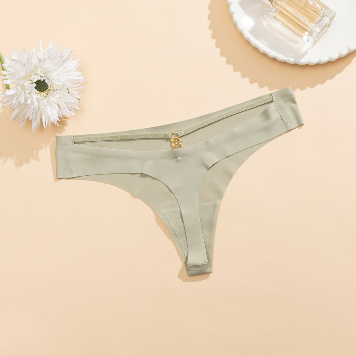 MemoSkin women's comfortable no-show lace briefs in light green
